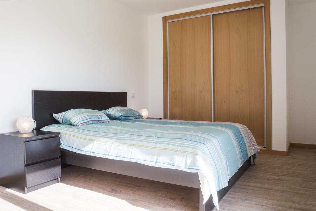 Carmona Apartment Sao Martinho do Porto Luaran gambar