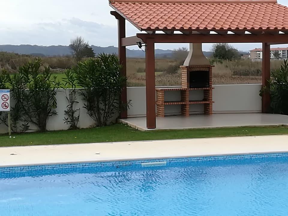 Carmona Apartment Sao Martinho do Porto Luaran gambar